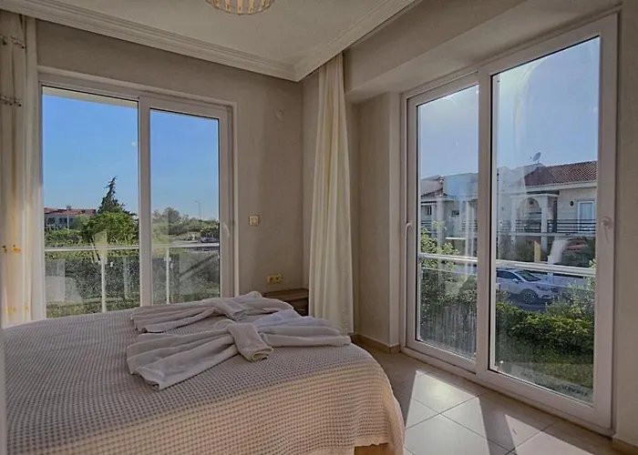 Detached With Private Pool In çalışta Villa Fethiye
