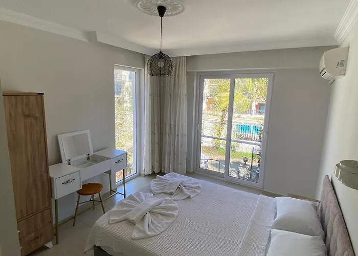 Detached With Private Pool In çalışta Villa Fethiye