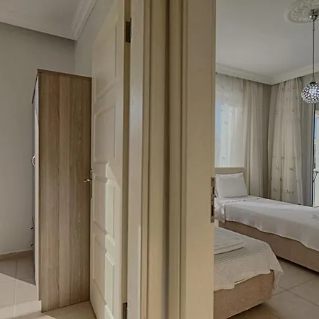 Detached With Private Pool In çalışta Villa *